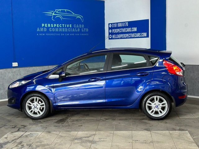 2015 FORD FIESTA - Photo 6