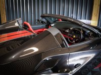 USED 2022 22 FERRARI F8 3.9 SPIDER 2d 711 BHP CARBON FIBRE RACING SEATS, ADAPTIVE LIGHTS, FRONT AXLE LIFT, FRONT END PAINT PROTECTION FILM, CARBON FIBRE DRIVERS ZONE, CAVALLINO STITCHED ON HEADRESTS, RACING SEAT LIFTER, WARRANTY TO JUNE 2026, 7 YEAR SERVICE PACK.