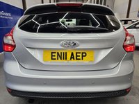USED 2011 11 FORD FOCUS 1.6 Zetec Hatchback 5dr Petrol Manual Euro 5 (105 ps) DAB Radio, Bluetooth, Air Conditioning