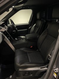 USED 2021 21 LAND ROVER DISCOVERY 3.0L SE MHEV 0d AUTO 296 BHP 22â ALLOYS SIDE STEPS BLACK PACK