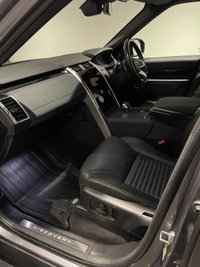 USED 2021 21 LAND ROVER DISCOVERY 3.0L SE MHEV 0d AUTO 296 BHP 22â ALLOYS SIDE STEPS BLACK PACK