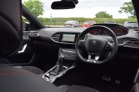 USED 2017 07 PEUGEOT 308 2.0 BLUE HDI S/S GT 5d 178 BHP DENON / PAN ROOF / MAXTON KIT