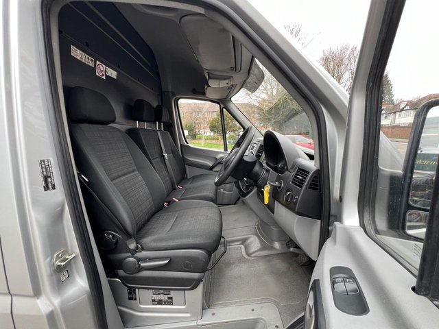 2017 Mercedes-Benz SPRINTER - Photo 11
