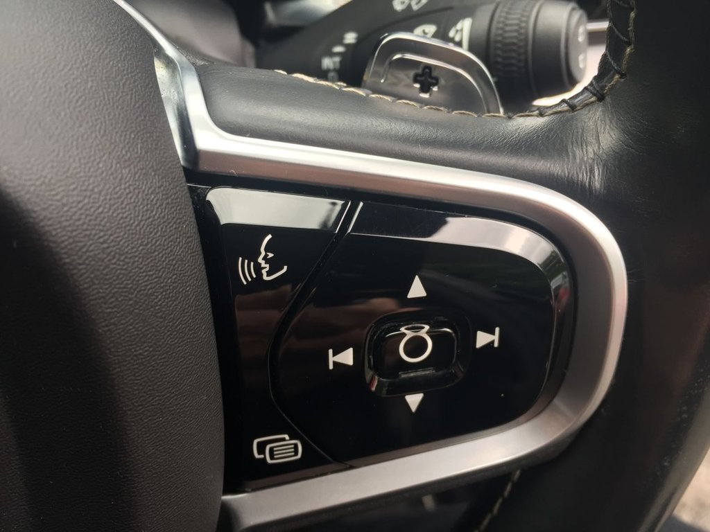 USED 2019 19 VOLVO V60 2.0 D4 R-DESIGN PRO 5d 188 BHP GREAT VALUE V60 R DESIGN