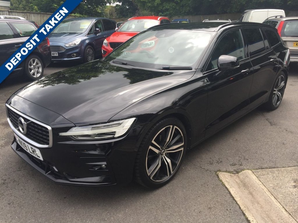 USED 2019 19 VOLVO V60 2.0 D4 R-DESIGN PRO 5d 188 BHP GREAT VALUE V60 R DESIGN