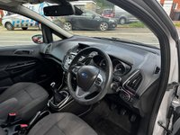 USED 2014 14 FORD B-MAX 1.0 TITANIUM 5d 118 BHP &pound;200 TO SECURE - DELIVERY AVAILABLE