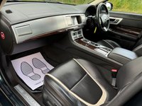 USED 2015 15 JAGUAR XF 3.0 D V6 PORTFOLIO 4d 240 BHP VERY LOW MILES, ONLY1 FORMER KEEPER