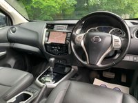 USED 2020 70 NISSAN NAVARA 2.3 DCI TEKNA SHR DCB 188 BHP 2020/70reg NISSAN NAVARA TEKNA DOUBLE-CAB PICK UP TRUCK - 2.3 DIESEL - AUTOMATIC - 1 OWNER FROM BRAND NEW - FULL SERVICE HISTORY - FULL HEATED LEATHER - SATELLITE NAVIGATION  - ROLLER SHUTTER BACK - TOW PACK