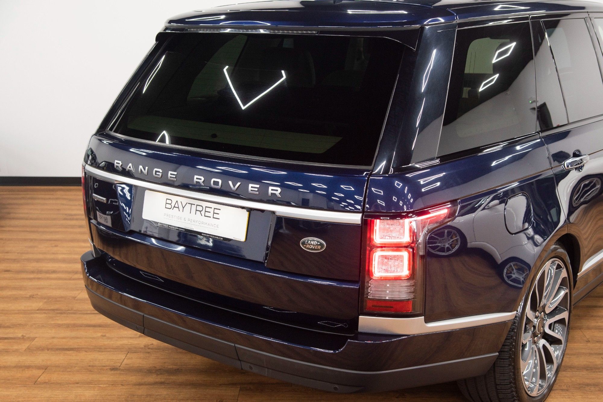 USED 2016 10 LAND ROVER RANGE ROVER 3.0 TDV6 AUTOBIOGRAPHY 