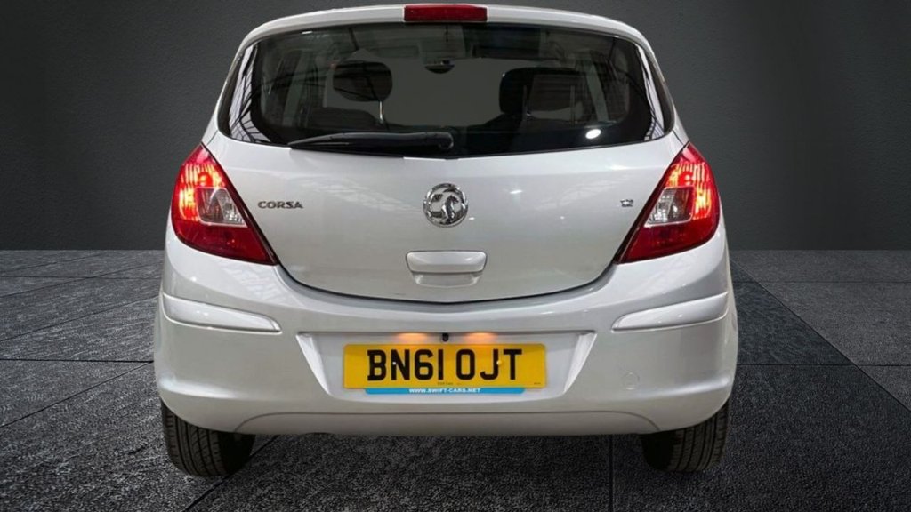 USED 2011 61 VAUXHALL CORSA 1.2 EXCLUSIV AC 5d 83 BHP NAV+R/CAMERA+APPLE CAR PLAY