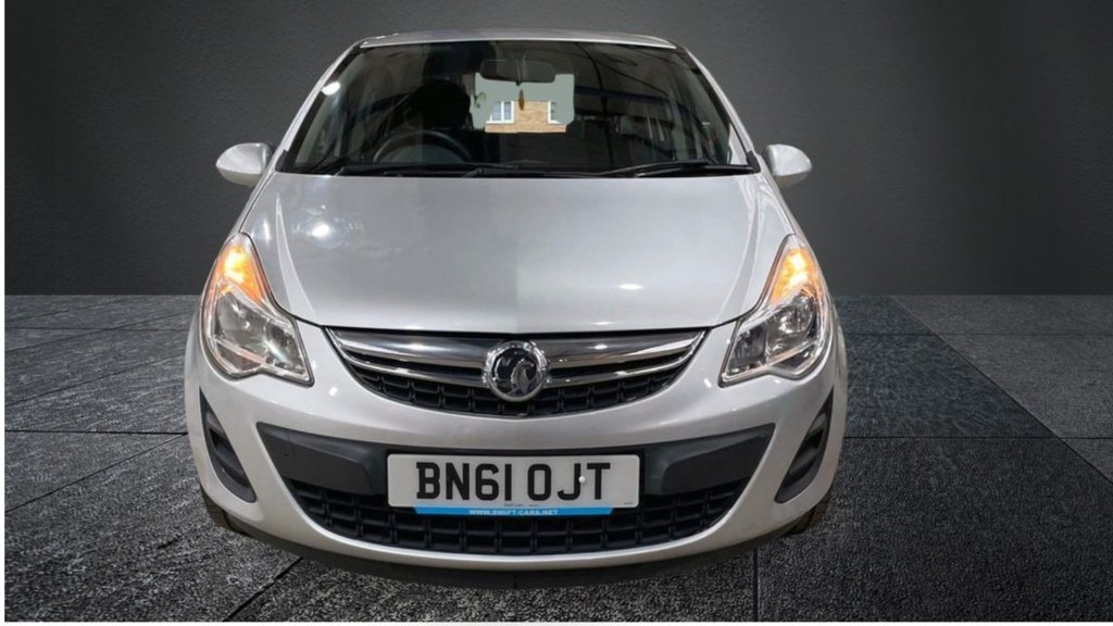 USED 2011 61 VAUXHALL CORSA 1.2 EXCLUSIV AC 5d 83 BHP NAV+R/CAMERA+APPLE CAR PLAY