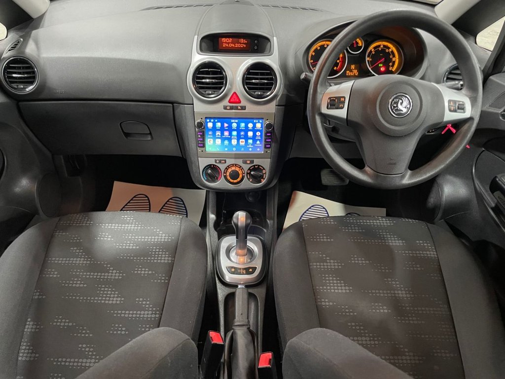 USED 2011 61 VAUXHALL CORSA 1.2 EXCLUSIV AC 5d 83 BHP NAV+R/CAMERA+APPLE CAR PLAY