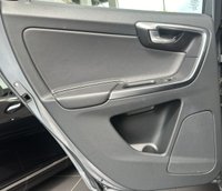 USED 2017 66 VOLVO XC60 2.4 D5 R-DESIGN LUX NAV AWD 5d 217 BHP A TRULY BRILLIANT EXAMPLE