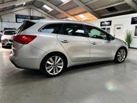 USED 2014 14 KIA CEED 1.6 CRDI 4 TECH ECODYNAMICS 5d 126 BHP 7" TOUCHSCREEN NAVIGATION
