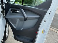 USED 2017 67 FORD TRANSIT CUSTOM 2.0 270 LIMITED LR P/V 129 BHP FULL DOCUMENTED SERVICE HISTORY