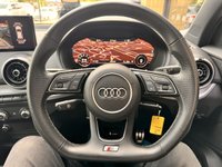 USED 2020 70 AUDI Q2 1.5 TFSI S LINE BLACK EDITION 5d 148 BHP Under 7000 Miles