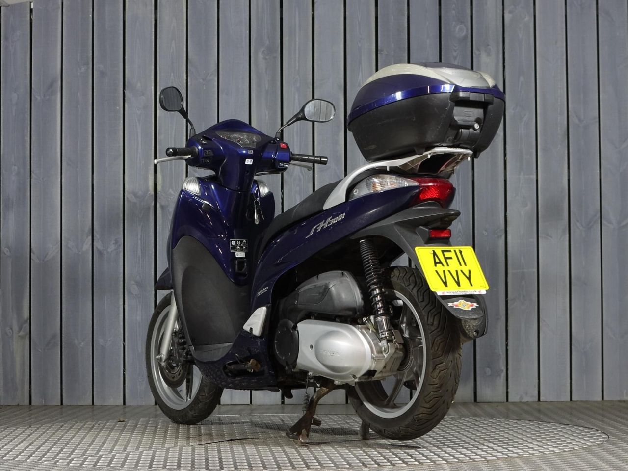 Motorbikes Honda Sh 300 2011 2011 HONDA SH300I BLUE With 6009