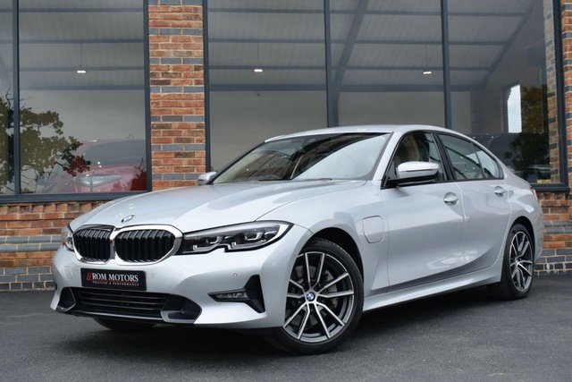 2020 20 BMW 3 Series 2.0 330E SPORT PRO 4d 289 BHP