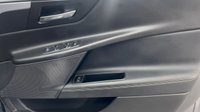 USED 2017 17 JAGUAR XE 2.0 R-SPORT 4d 178 BHP 