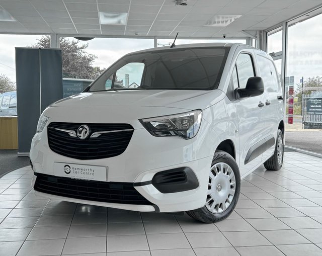 2020 20 Vauxhall Combo 1.5 L1H1 2300 SPORTIVE S/S 101 BHP