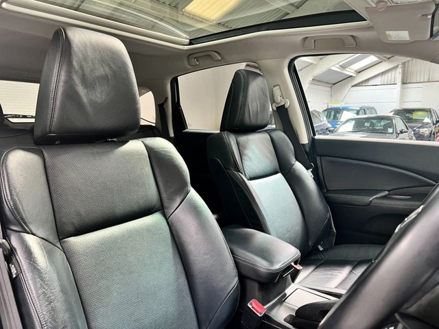 View our HONDA CR-V