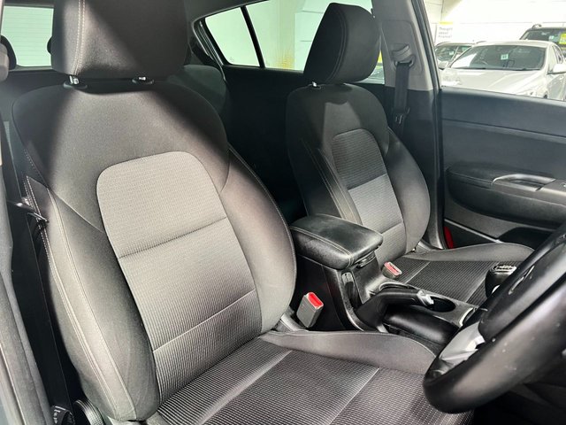 View our KIA SPORTAGE