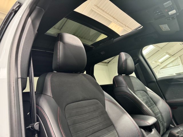 View our FORD KUGA