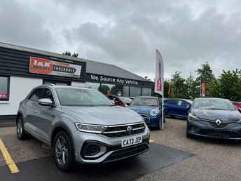 View our VOLKSWAGEN T-ROC