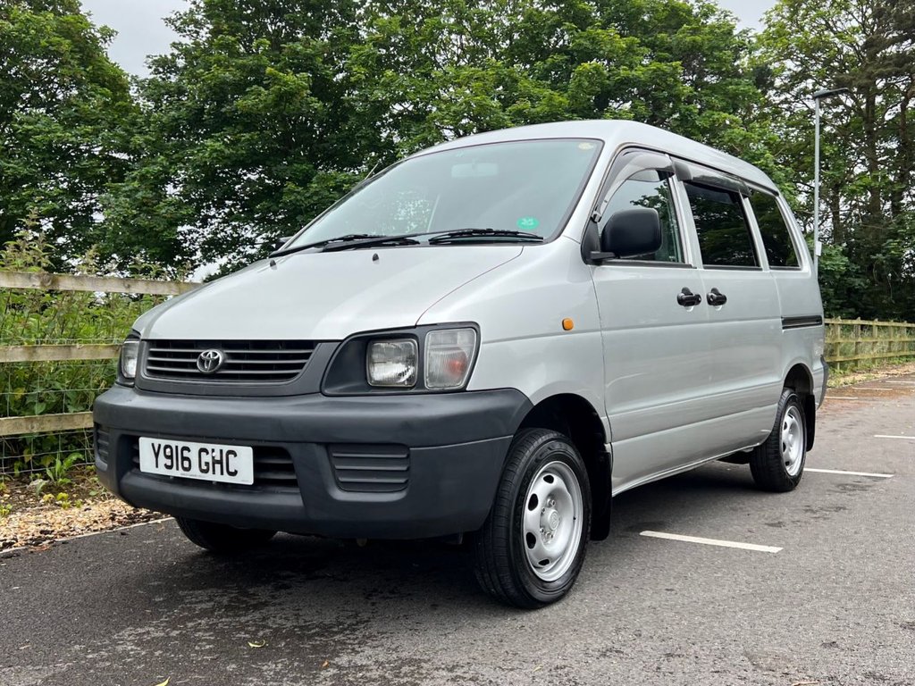 USED 2001 Y TOYOTA HI-ACE 4x4 Camper // 2.0 // Automatic // px swap 