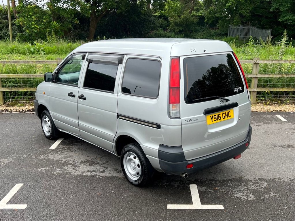 USED 2001 Y TOYOTA HI-ACE 4x4 Camper // 2.0 // Automatic // px swap 
