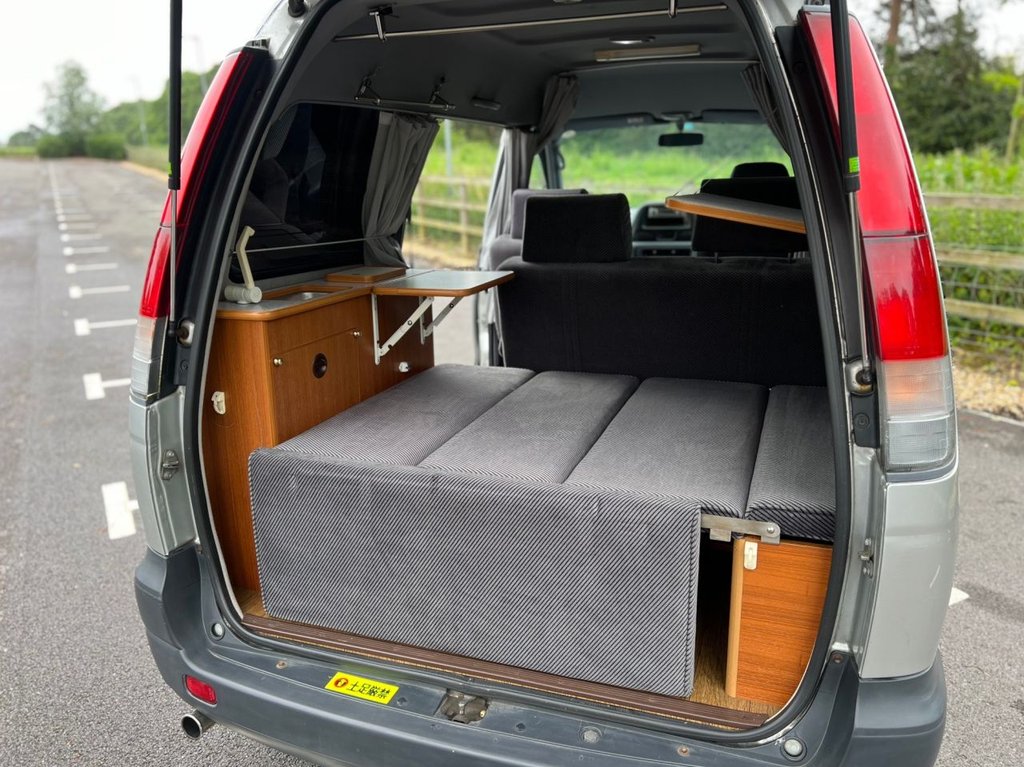 USED 2001 Y TOYOTA HI-ACE 4x4 Camper // 2.0 // Automatic // px swap 