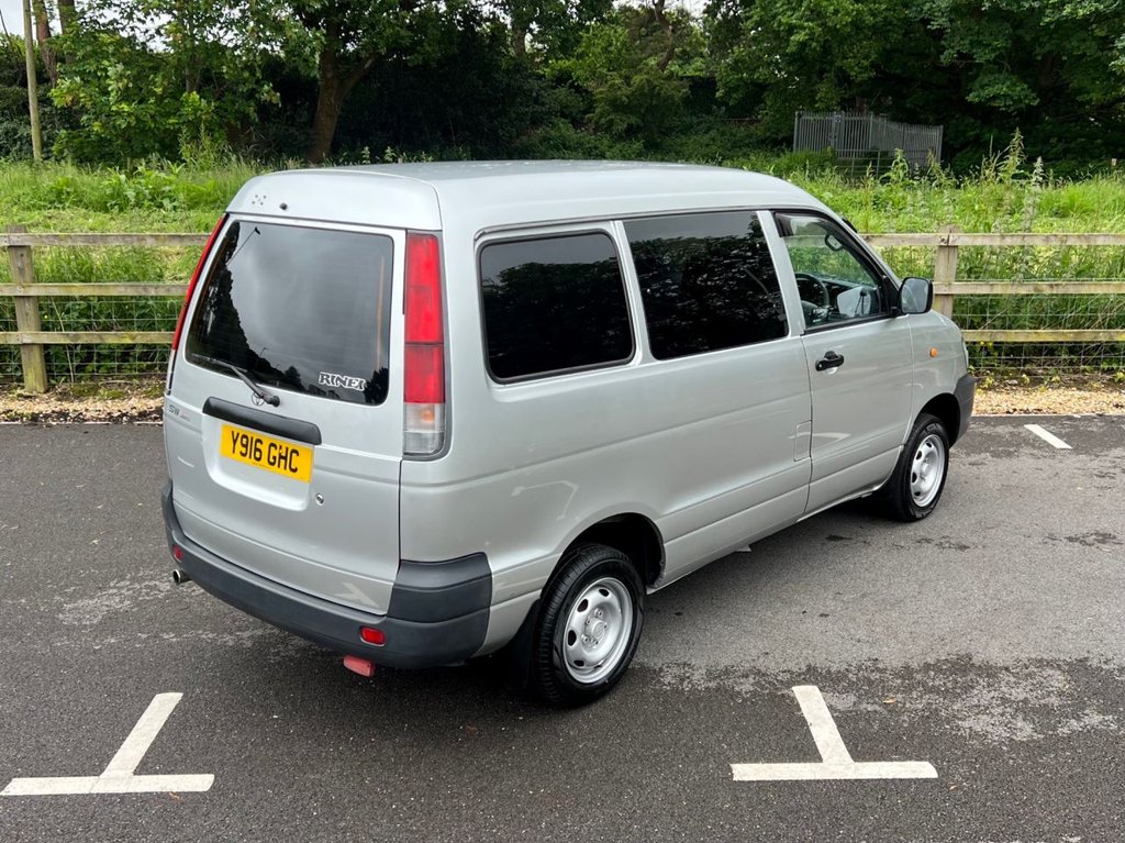 USED 2001 Y TOYOTA HI-ACE 4x4 Camper // 2.0 // Automatic // px swap 