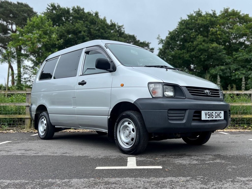 USED 2001 Y TOYOTA HI-ACE 4x4 Camper // 2.0 // Automatic // px swap 
