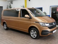 USED 2021 21 VOLKSWAGEN TRANSPORTER SHUTTLE 2.0 SHUTTLE SE TDI 5d 148 BHP ANDROID APPLE CARPLAY PARK PILOT REAR VIEW CAMERA CRUISE CONTROL PARKING SENSORS 1 OWNER SERVICE HISTORY