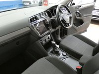 USED 2021 70 VOLKSWAGEN TIGUAN ALLSPACE 2.0 MATCH TDI 4MOTION DSG 5d 148 BHP 7 SEATS SAT NAV REAR VIEW CAMERA CRUISE CONTROL PARKING SENSORS 1 OWNER SERVICE HISTORY 6 MONTHS GOLD WARRANTY