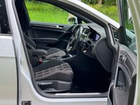 USED 2017 67 VOLKSWAGEN GOLF 2.0 GTI TSI DSG 5d 227 BHP 