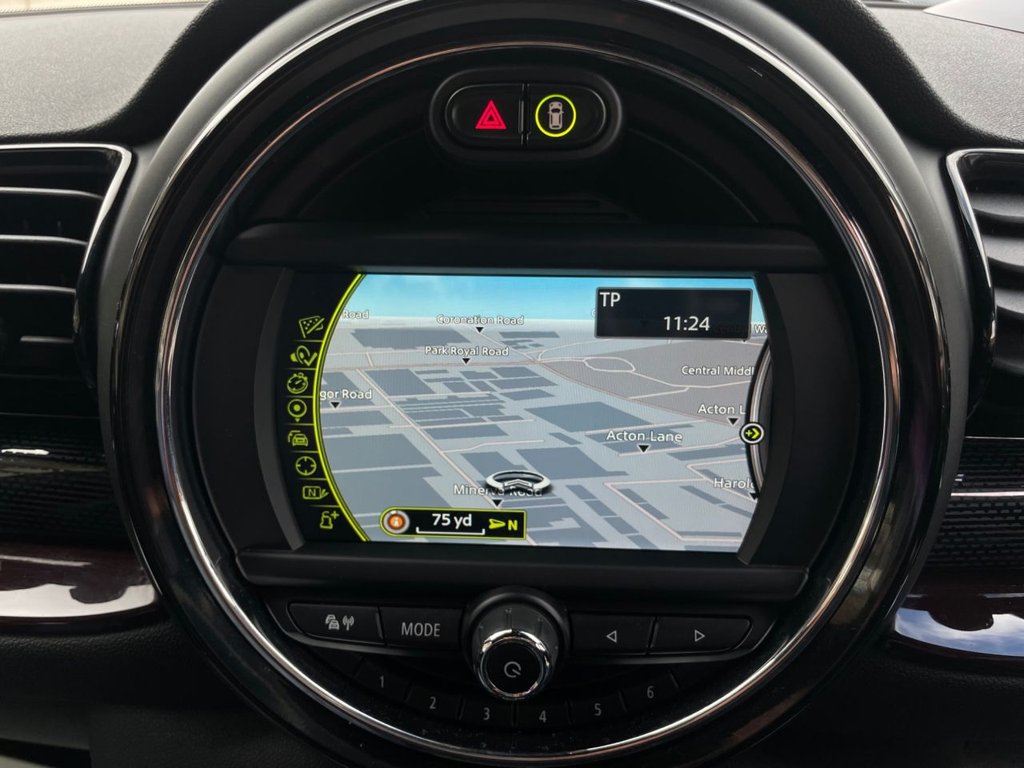 USED 2015 65 MINI CLUBMAN 1.5 COOPER 5d 134 BHP HEAD UP DISPLAY+NAV+LEATHER