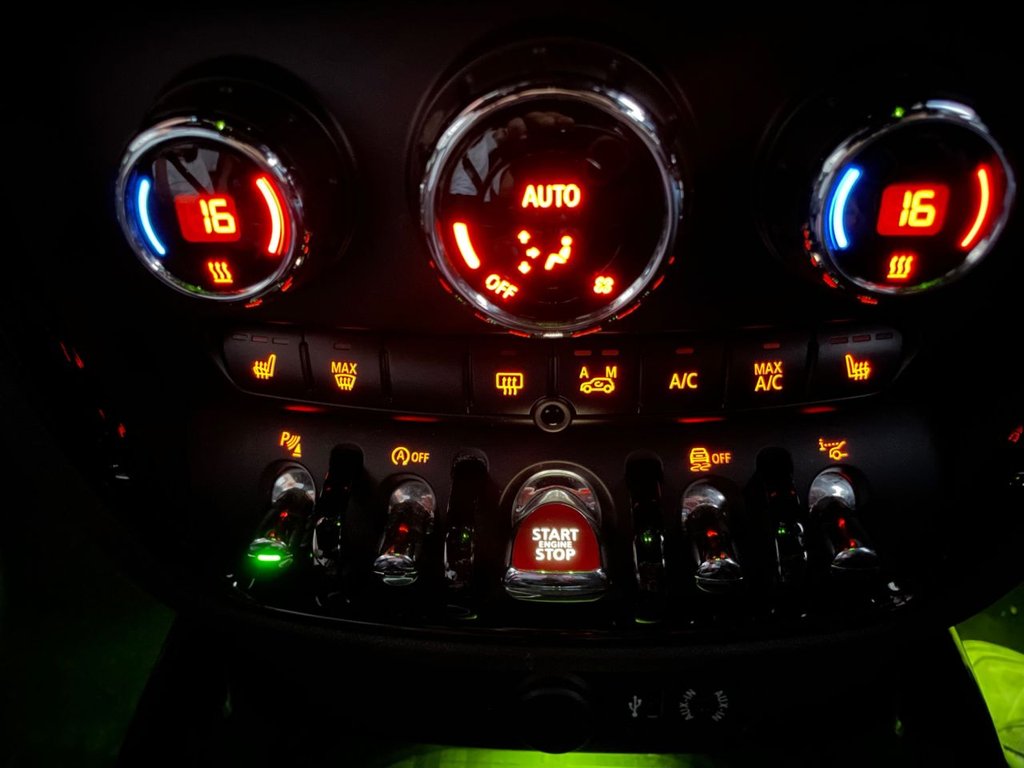 USED 2015 65 MINI CLUBMAN 1.5 COOPER 5d 134 BHP HEAD UP DISPLAY+NAV+LEATHER