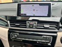 USED 2021 21 BMW X1 2.0 SDRIVE20I XLINE 5d 190 BHP Oyster Dakota | Black Gloss Trims