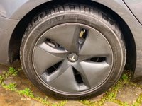 USED 2019 69 TESLA Model 3 STANDARD RANGE PLUS 4d 302 BHP ELECTRIC - AUTOMATIC - ZERO ROAD TAX - 1 OWNER FROM BRAND NEW - SERVICE HISTORY - LEATHER - SATELLITE NAVIGATION - SMART PHONE DOCKING