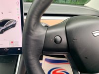 USED 2019 69 TESLA Model 3 STANDARD RANGE PLUS 4d 302 BHP ELECTRIC - AUTOMATIC - ZERO ROAD TAX - 1 OWNER FROM BRAND NEW - SERVICE HISTORY - LEATHER - SATELLITE NAVIGATION - SMART PHONE DOCKING
