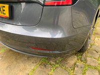 USED 2019 69 TESLA Model 3 STANDARD RANGE PLUS 4d 302 BHP ELECTRIC - AUTOMATIC - ZERO ROAD TAX - 1 OWNER FROM BRAND NEW - SERVICE HISTORY - LEATHER - SATELLITE NAVIGATION - SMART PHONE DOCKING