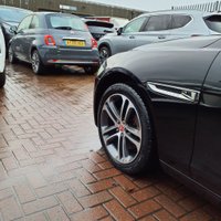 USED 2017 17 JAGUAR XE 2.0 D PORTFOLIO AWD 4d 238 BHP GENUINE MILEAGE ULEZ FREE EU6