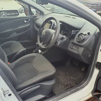 USED 2018 68 RENAULT CLIO 1.5 ICONIC DCI 5d 89 BHP GENUINE MILEAGE AUTO EURO 6