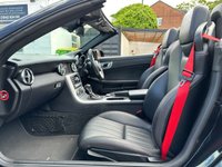 USED 2011 61 MERCEDES-BENZ SLK 1.8 SLK200 BLUEEFFICIENCY AMG SPORT ED125 2d 184 BHP 