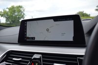 USED 2018 68 BMW 5 SERIES 3.0 530D XDRIVE M SPORT TOURING 5d 261 BHP PAN ROOF / M SPORT+ / CARPLAY