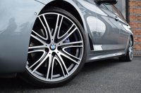 USED 2018 68 BMW 5 SERIES 3.0 530D XDRIVE M SPORT TOURING 5d 261 BHP PAN ROOF / M SPORT+ / CARPLAY
