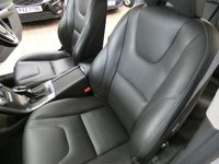 USED 2016 16 VOLVO XC60 2.4 D5 SE LUX NAV AWD 5d 217 BHP STUNNING EXAMPLE LOW MILEAGE WINTER PACK SAT NAV HEATED LEATHER CRUISE CONTROL PARKING SENSORS 2 OWNERS EXCELLENT SERVICE HISTORY