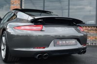 USED 2012 E PORSCHE 911 3.8 CARRERA S PDK 2d 400 BHP GLASS PAN ROOF / CHRONO / PDCC