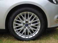 USED 2012 12 FORD FOCUS 1.6 ZETEC 5d 104 BHP www.suffolkcarcentre.co.uk - Located at Ilketshall